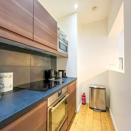 Urbanflat 69 - Authentic & Elegant Paříž