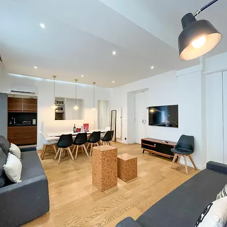 Urbanflat 69 - Authentic & Elegant *