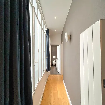 Apartmán Urbanflat 69 - Authentic & Elegant